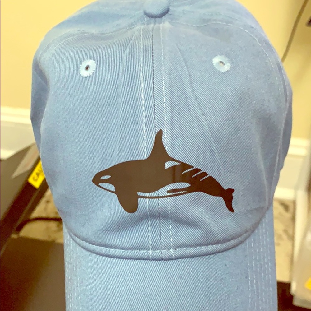 Custom Hat 🧢 🐳